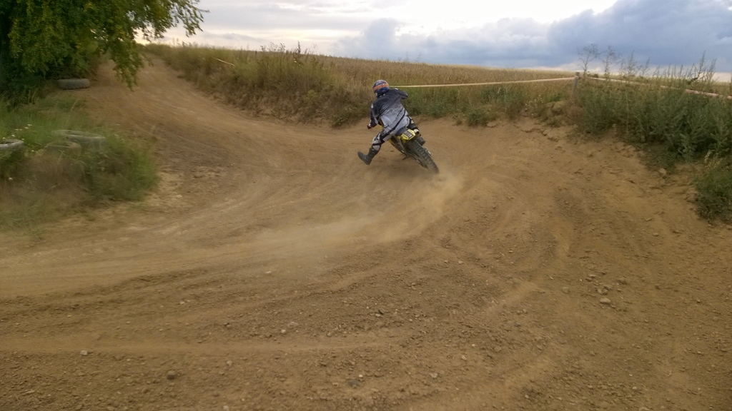 WP_20150729_18_22_43_Pro (1024x576)